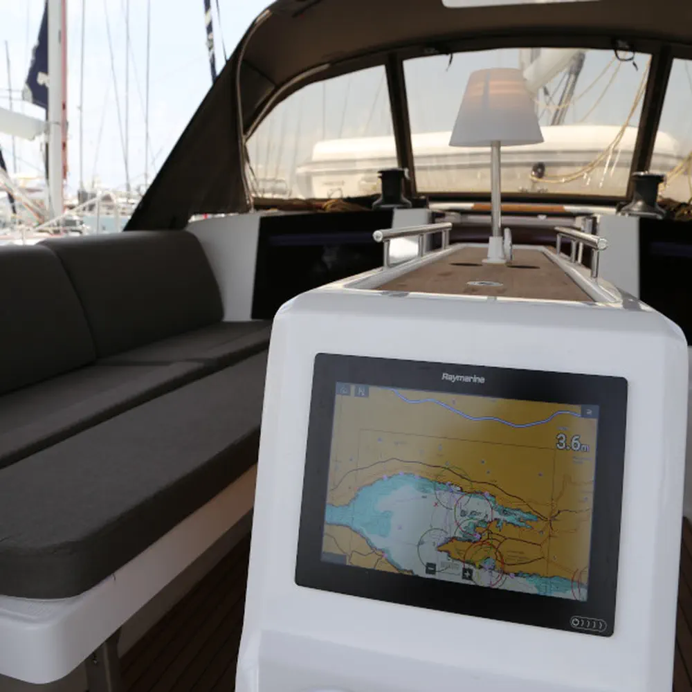 Sea  Hawk  4