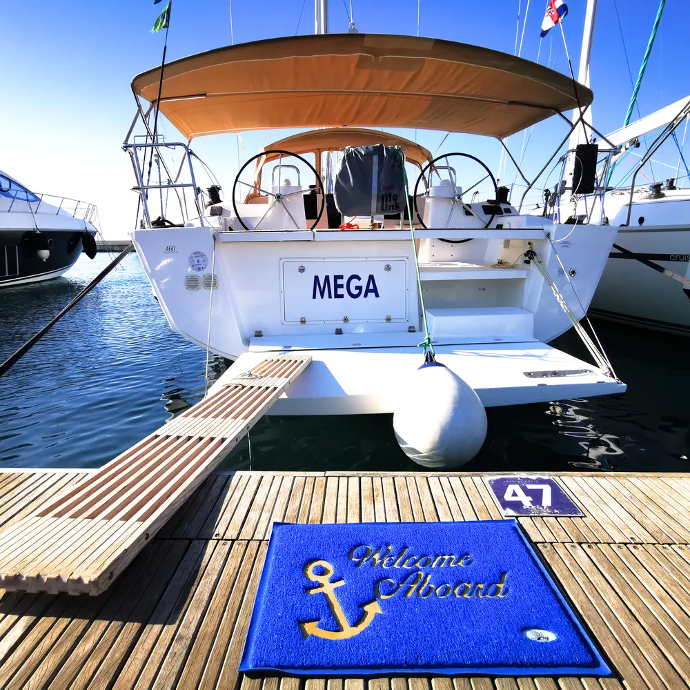 Mega  16