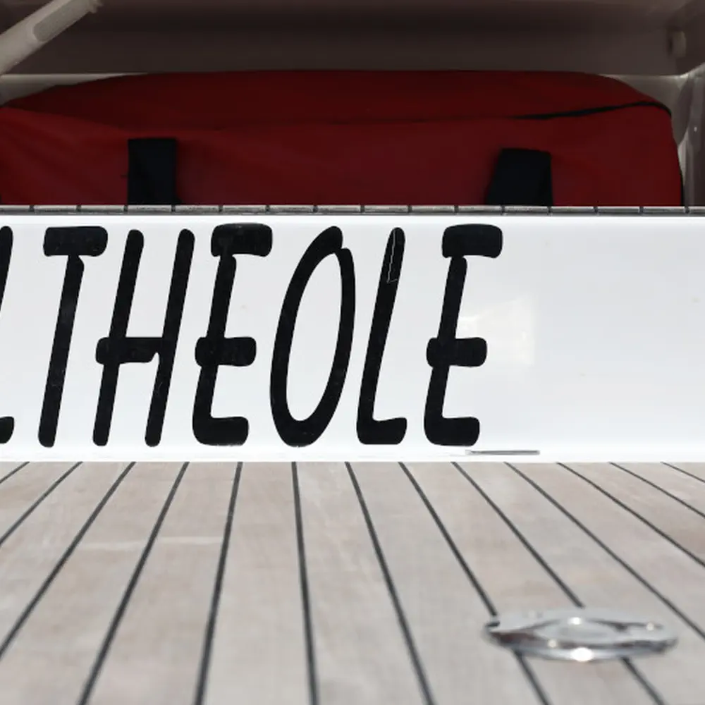 ELTHEOLE II 31