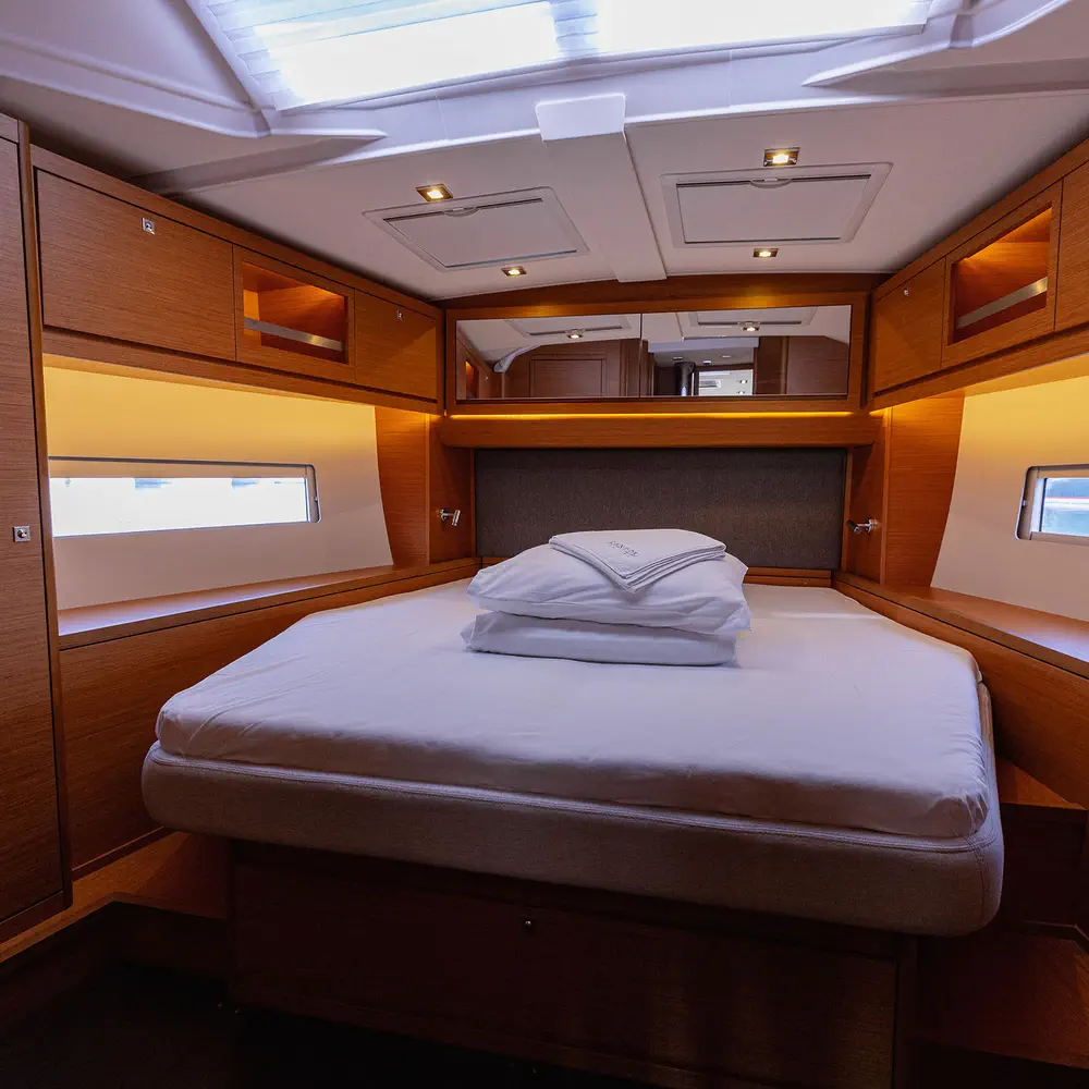 Angelique 38