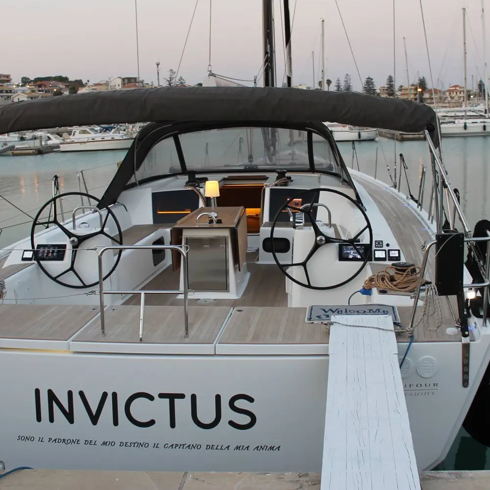 INVICTUS 66