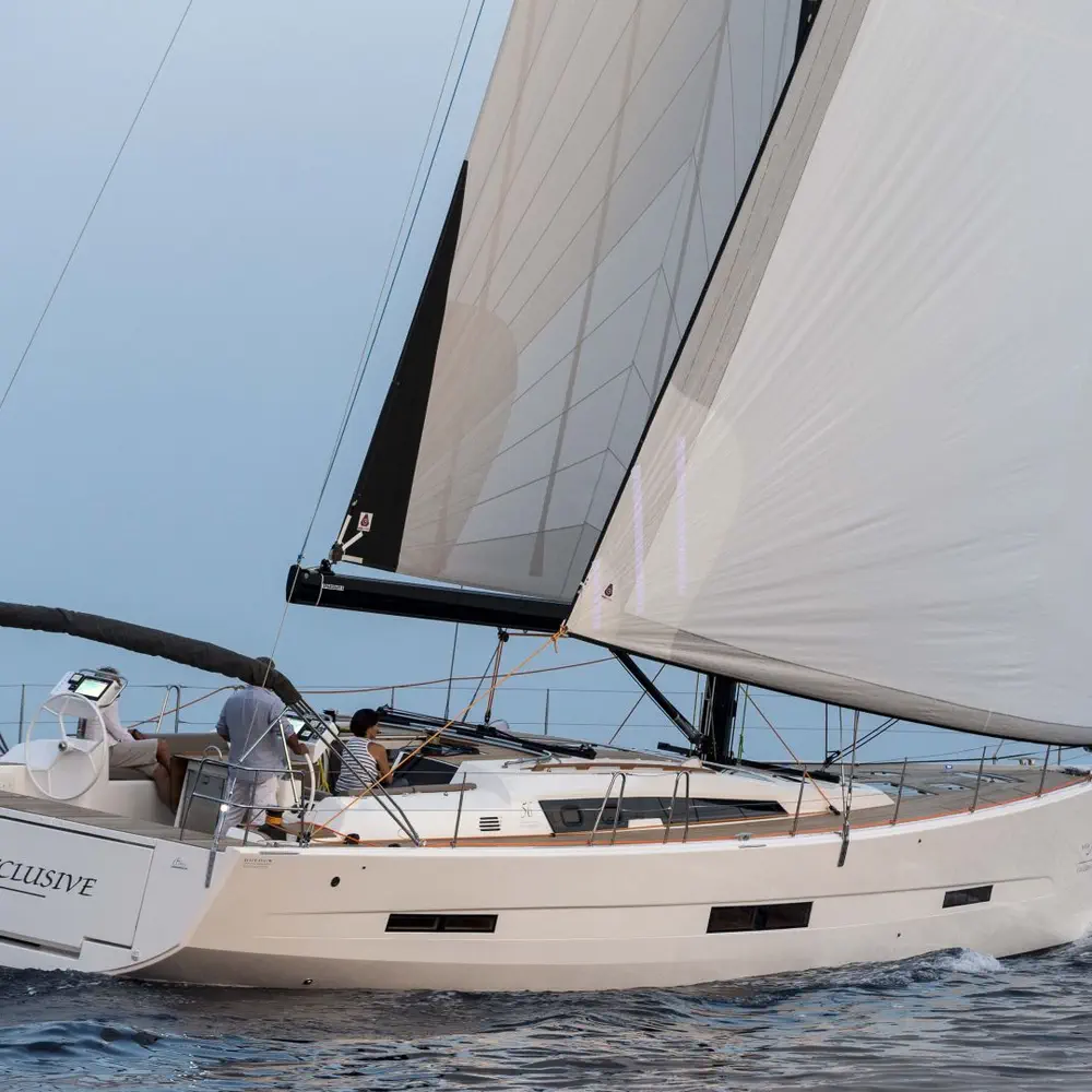 INVICTUS 72