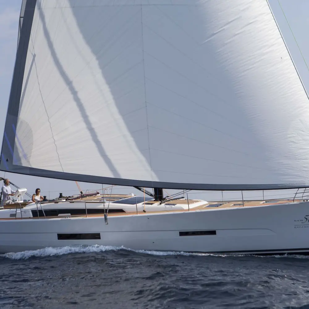 INVICTUS 76