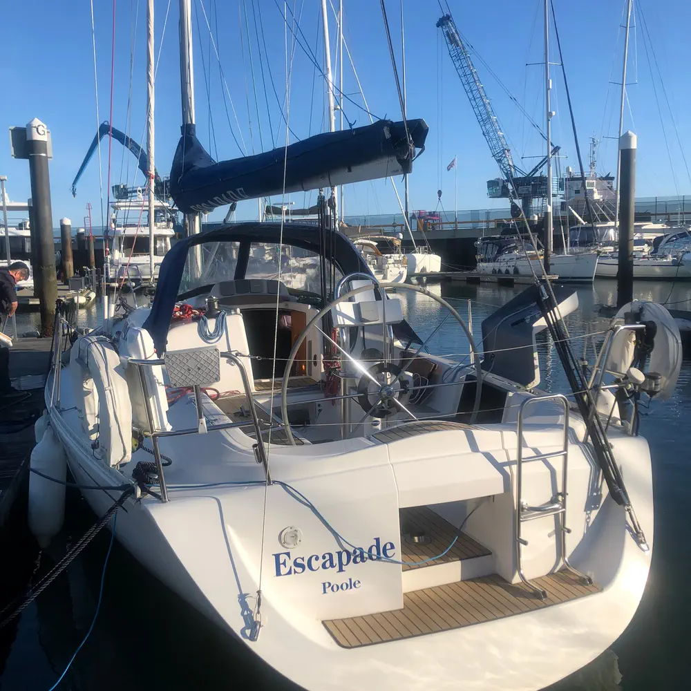 Escapade 17