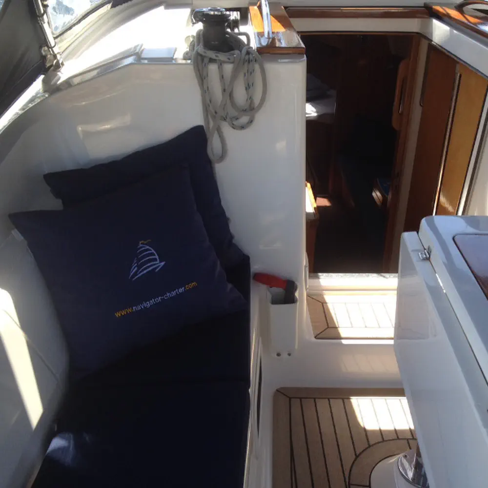 Sea Bird 12