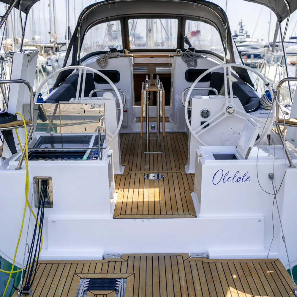 Olelole 35