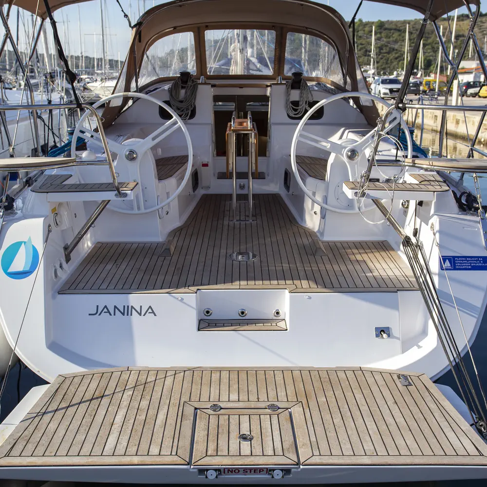 JANINA 11