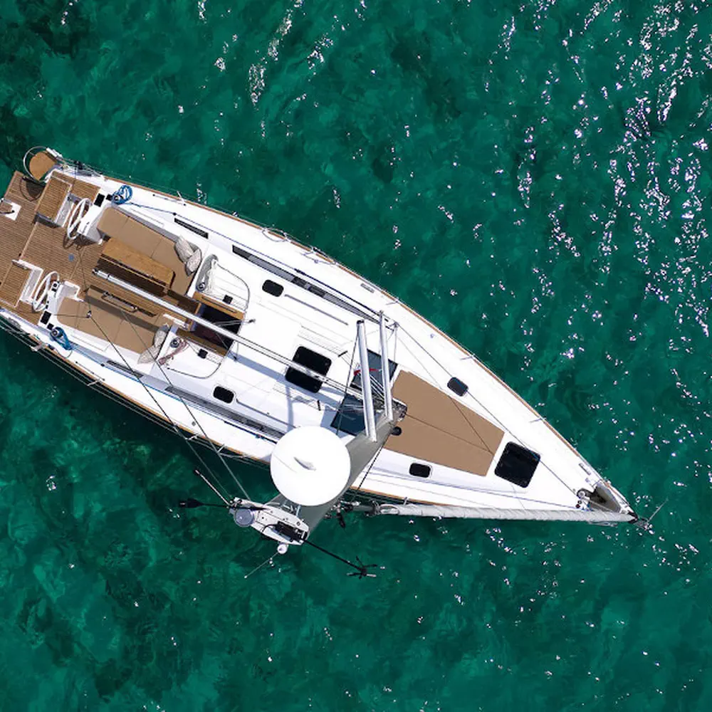 https://dsmkaagprkqin.cloudfront.net/images/elan/sail-boat/elan-impression-45-1/2708368780000103503-1746628772101686918-eva-1000x1000.webp