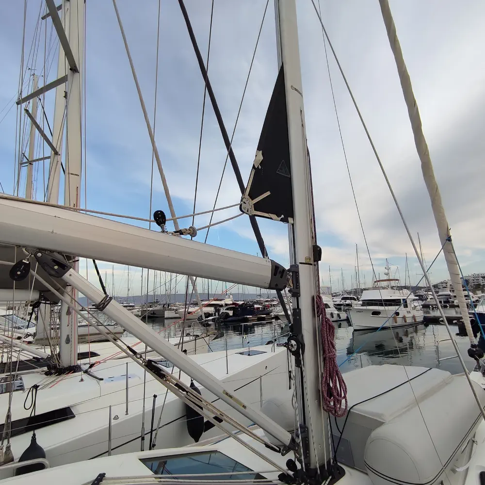 Ariadne 11