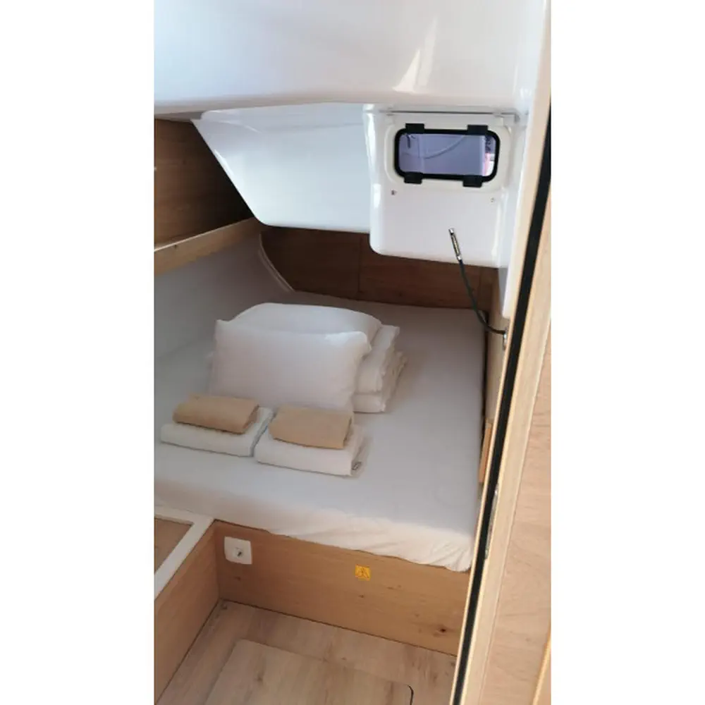OLLIE new 2024 (air condition, cross-cut dacron sails) 1