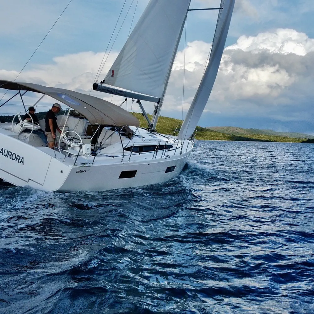 Aurora 19
