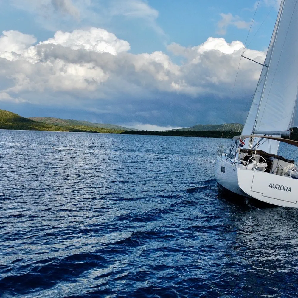 Aurora 27