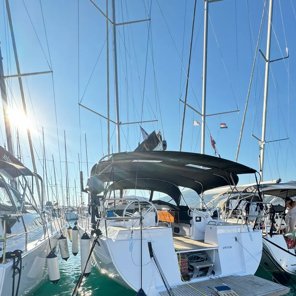 https://dsmkaagprkqin.cloudfront.net/images/elan/sail-boat/elan-impression-50-1/15069251341404698-1746552148719495958-epetion-1000x1000.webp