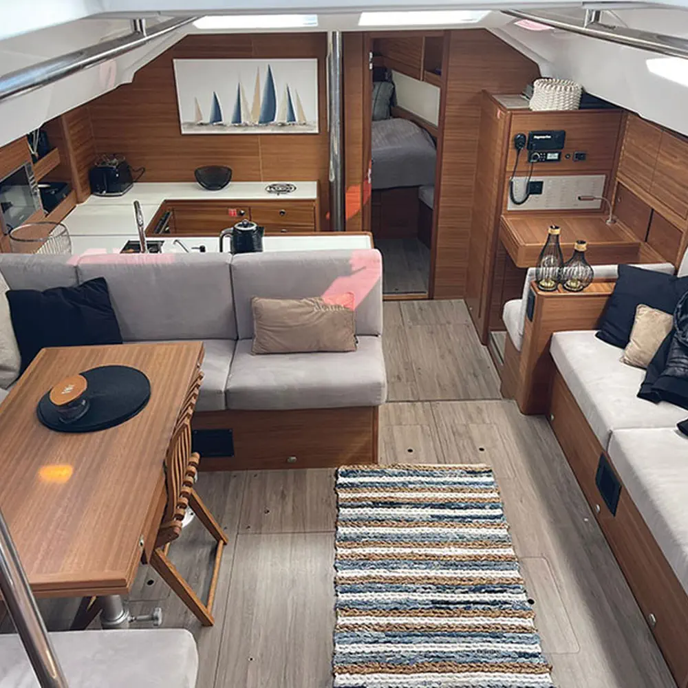 Evana 4