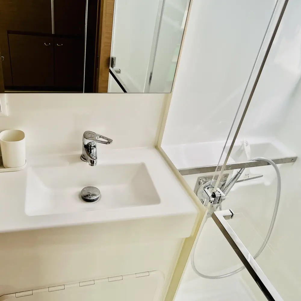 YEMAYA IBIZA BAREBOAT 25