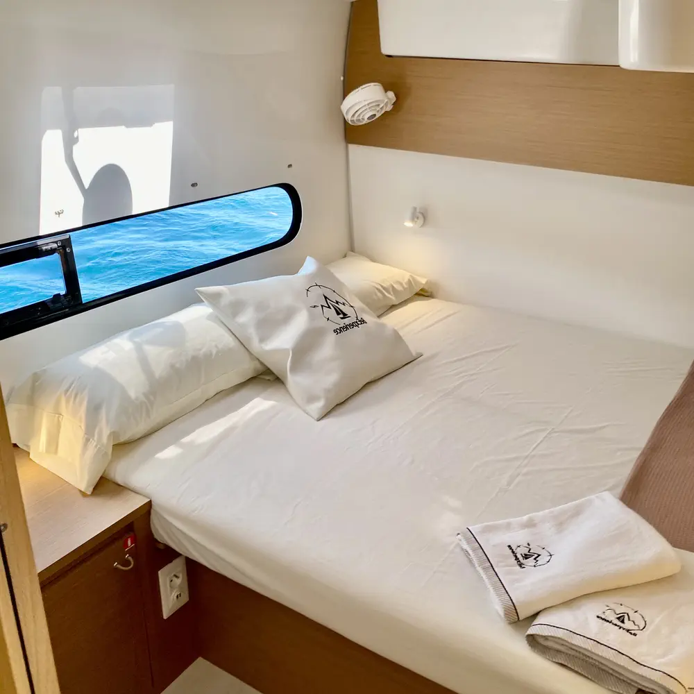 MOANA Mallorca BAREBOAT 44