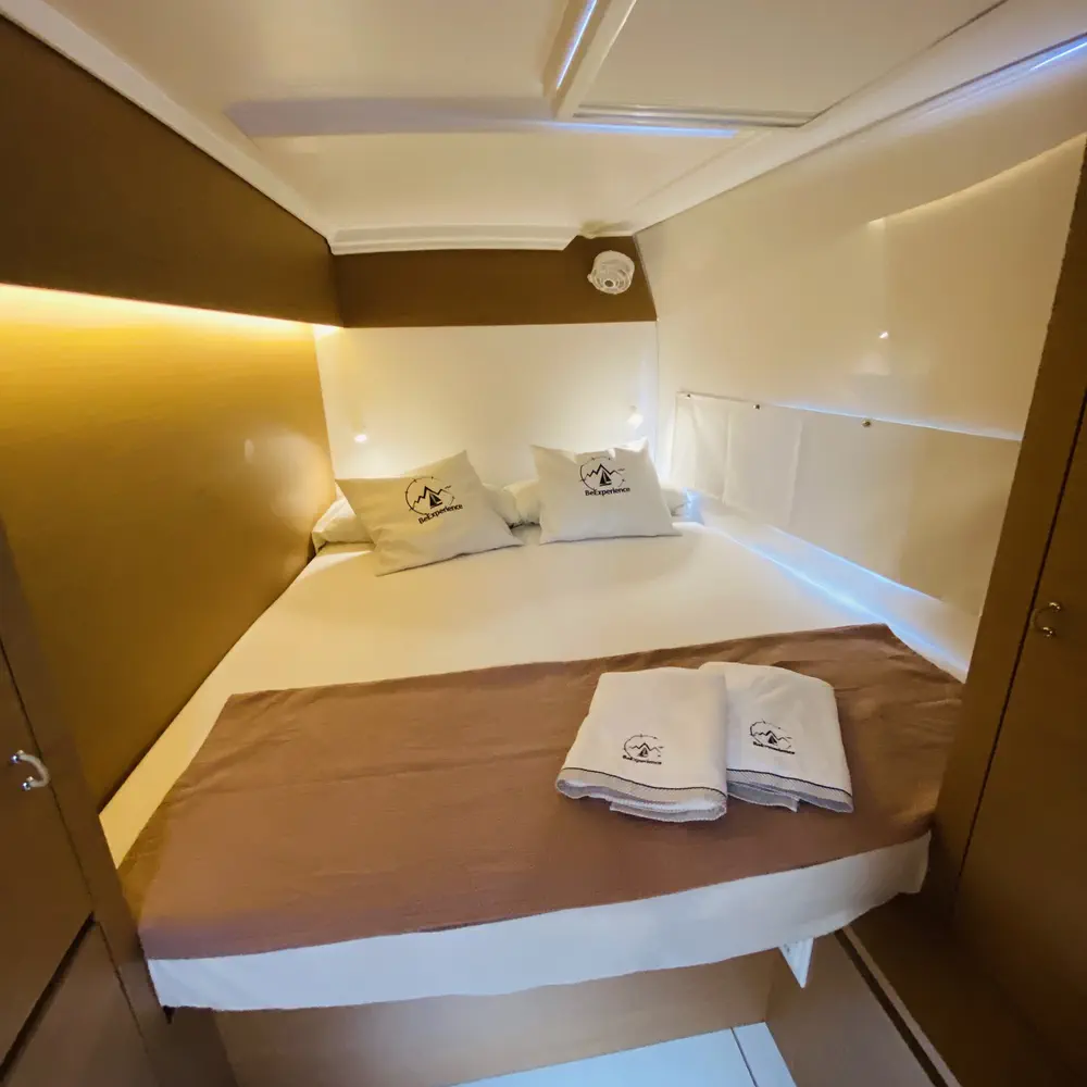 MOANA Denia BAREBOAT 25