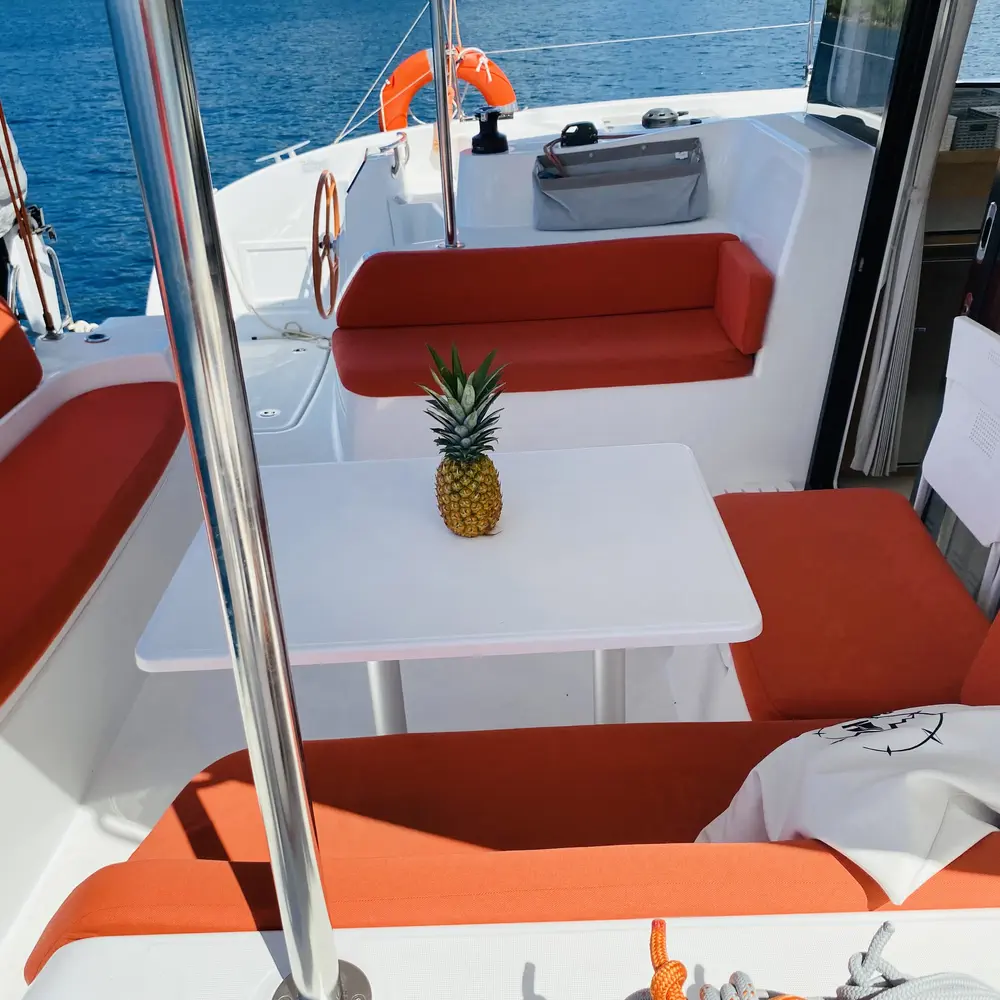 MOANA Denia BAREBOAT 49