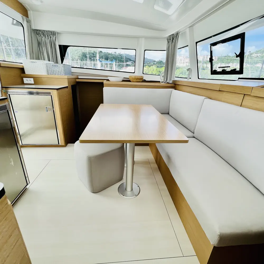 ONE Ibiza  CREWED 10