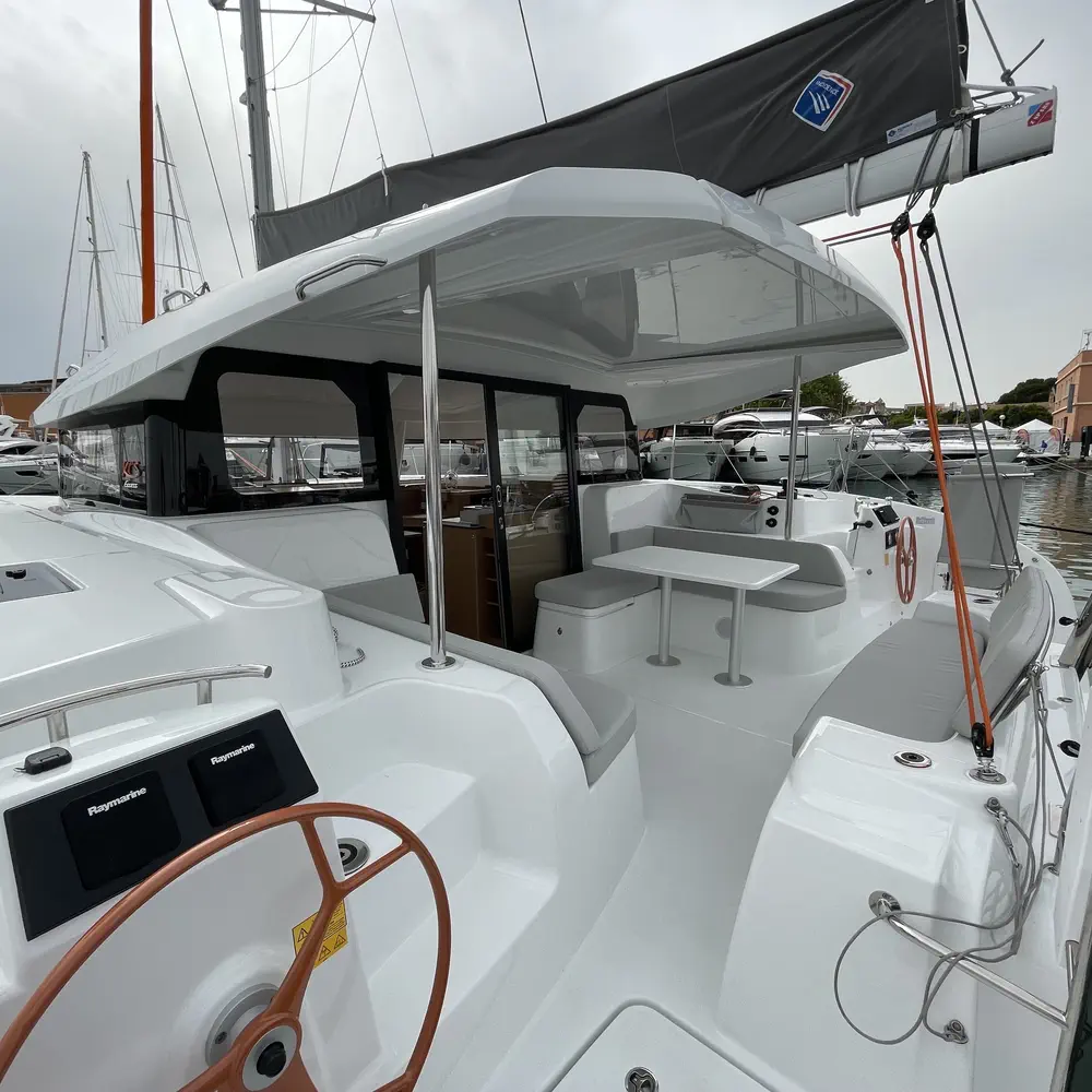 Saona 44