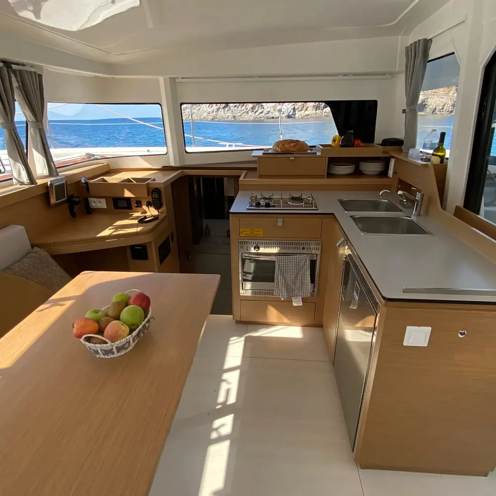 HELLENIC BREEZE 7