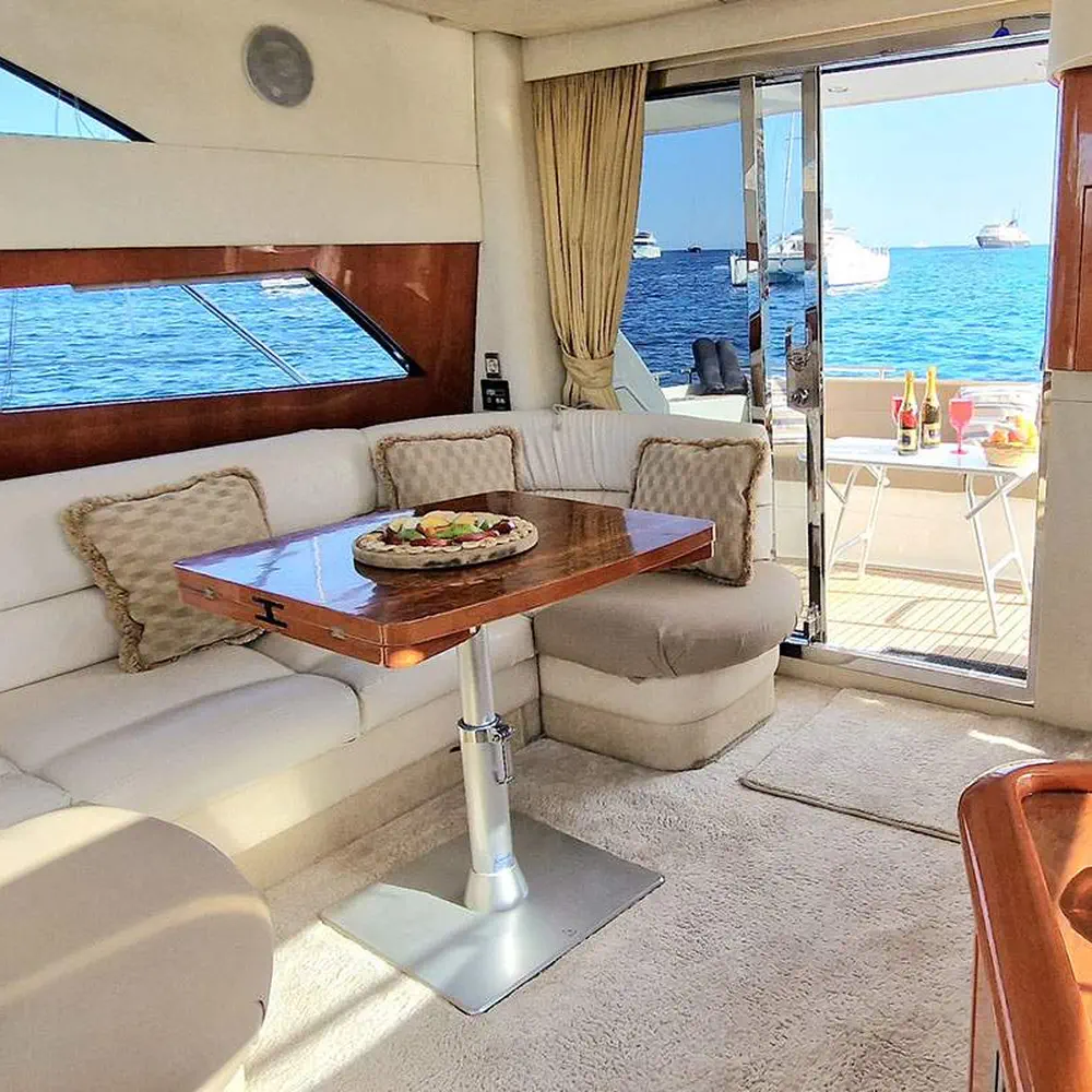 Fairline 7