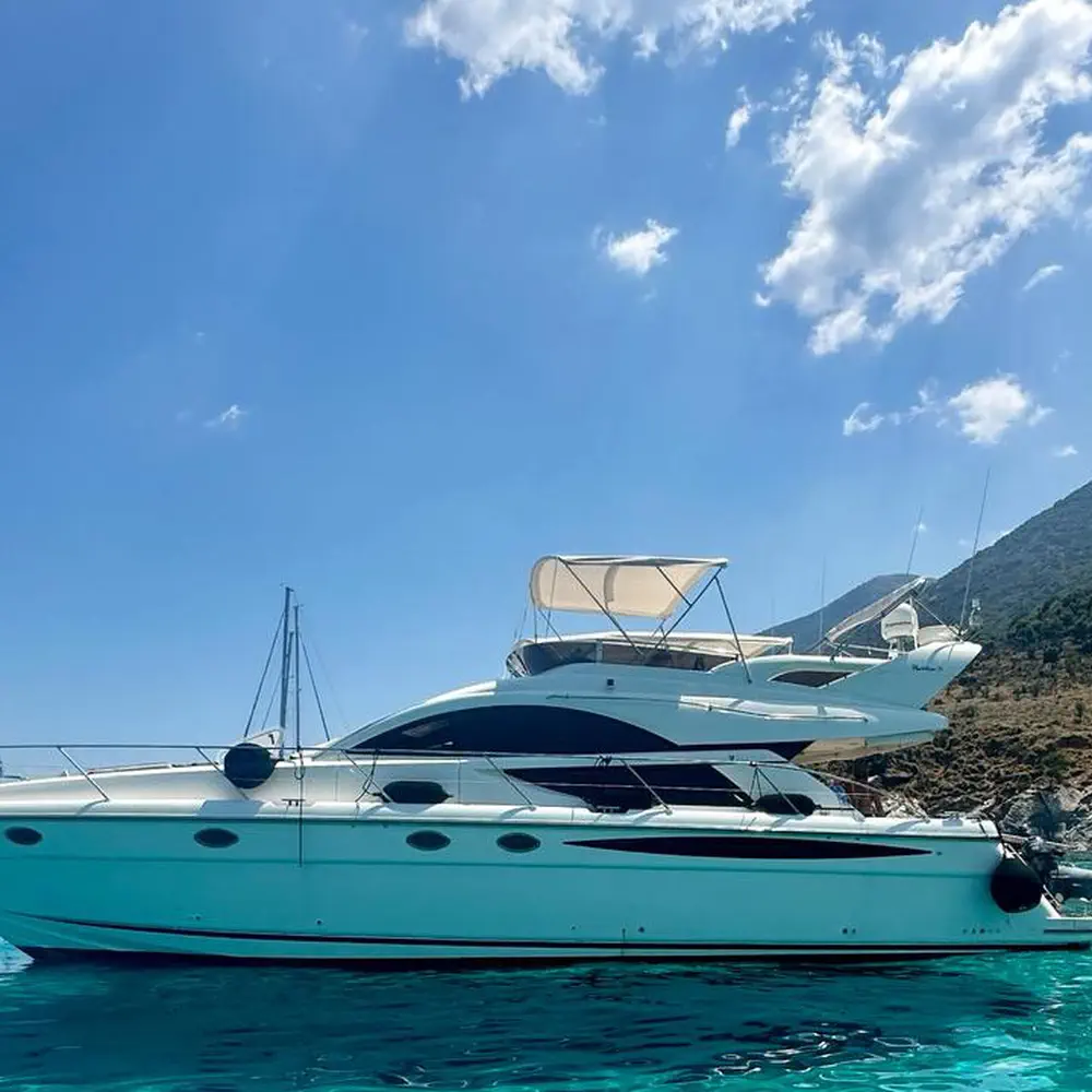 Main image of motor boat, Fairlane Phantom 50 Amilla