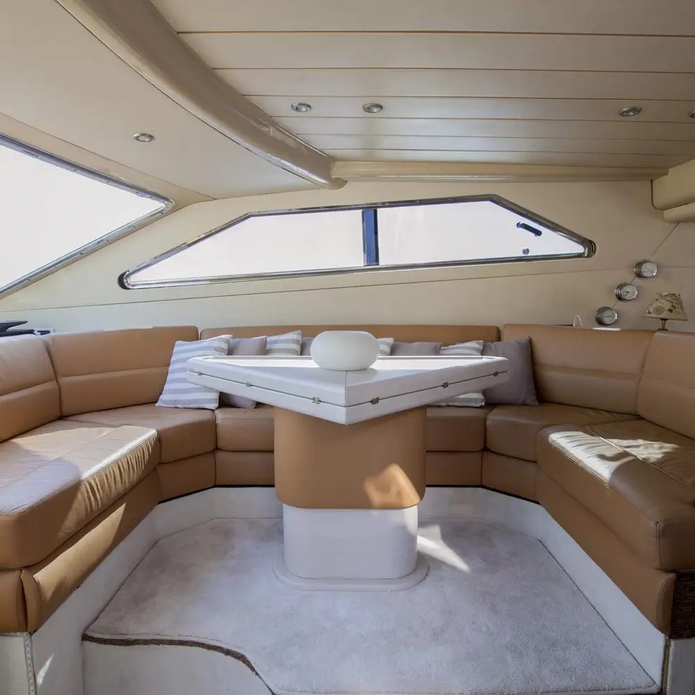 Ferretti 7