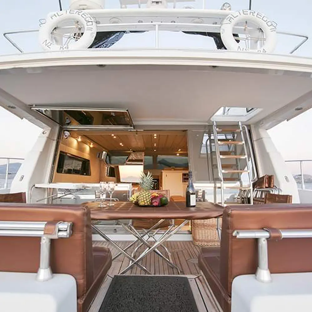 Ferretti 14