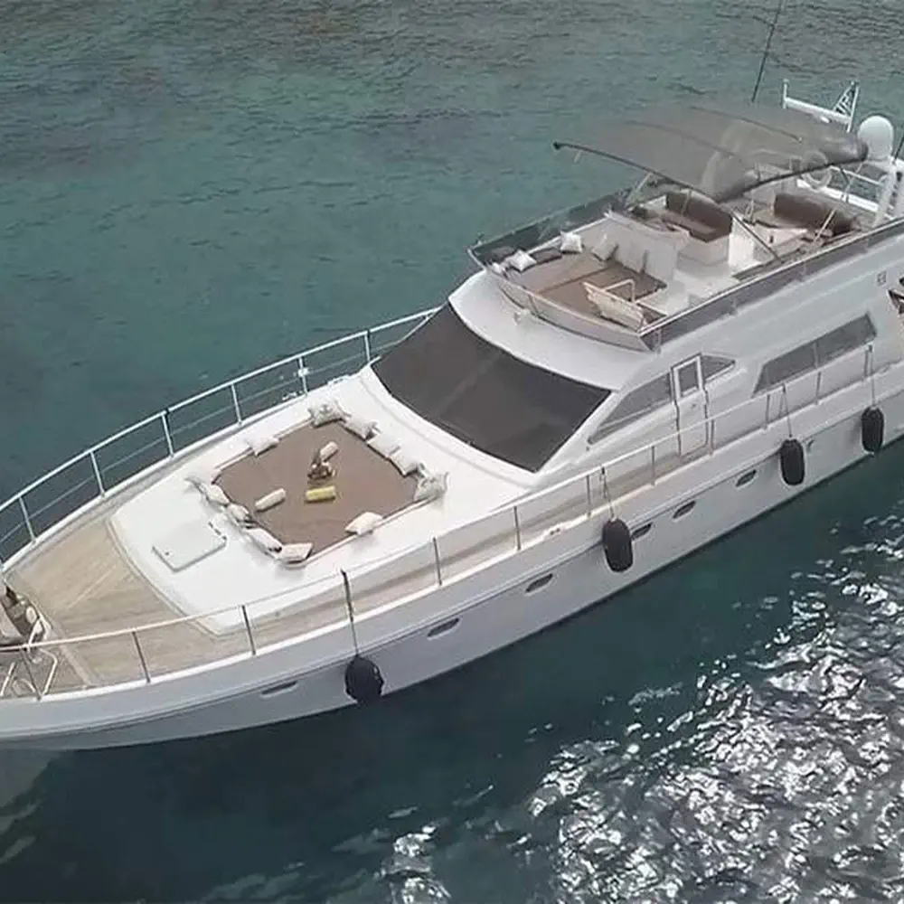 Ferretti 22