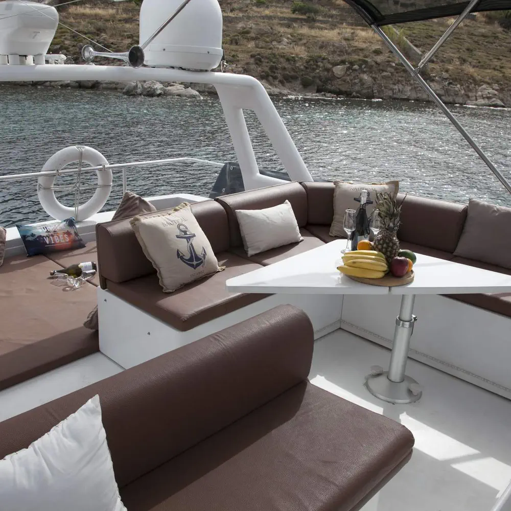 Ferretti 21