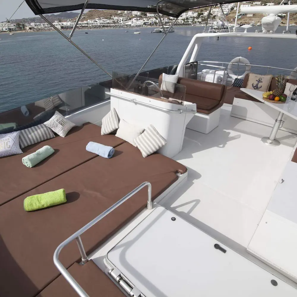 Ferretti 30