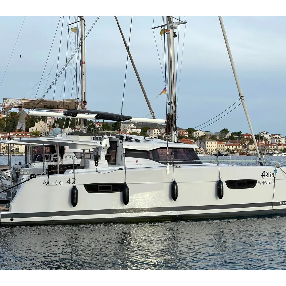 Main image of catamaran, Astréa 42 Arisa