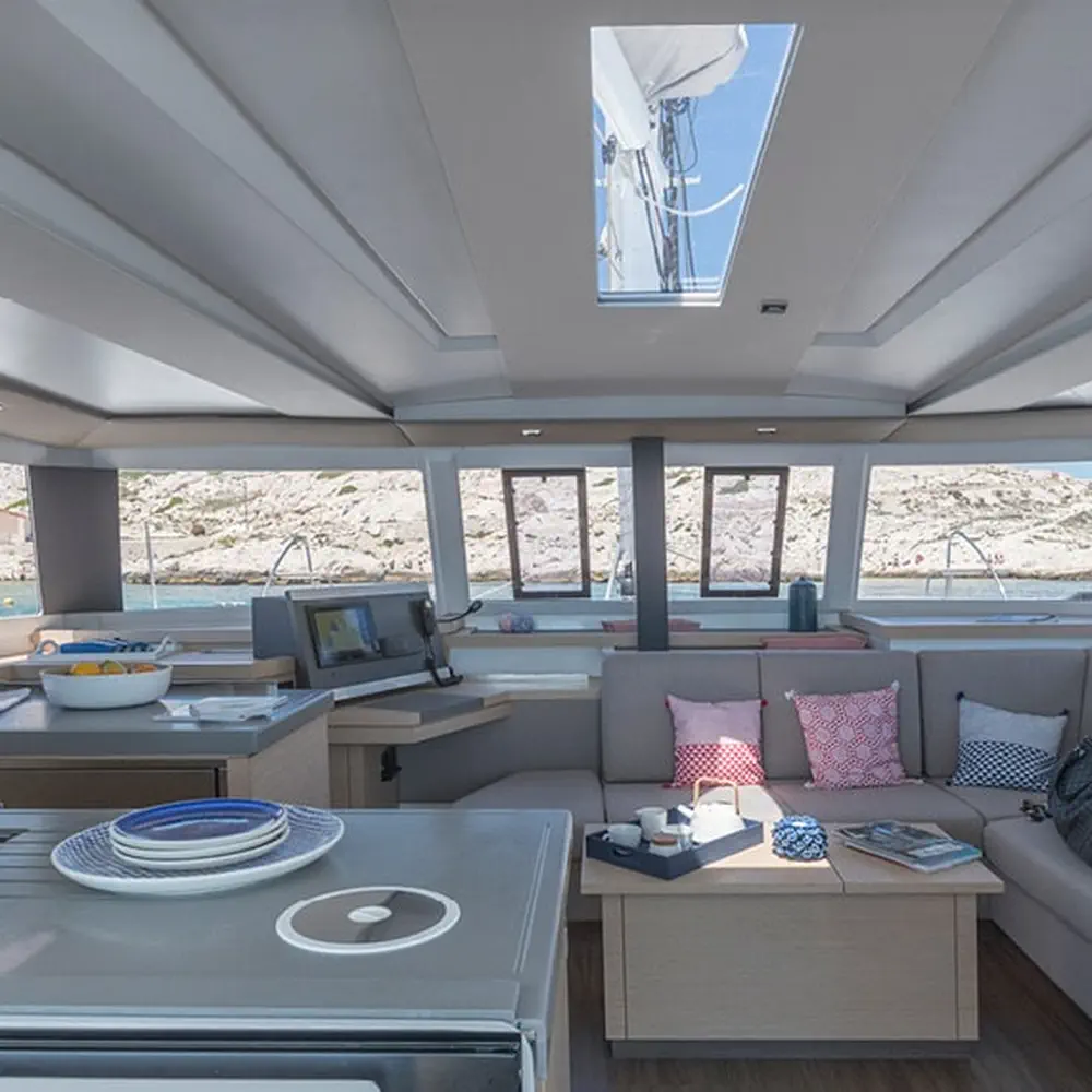 NOU NOU 1 - Skippered - Green Wave 20