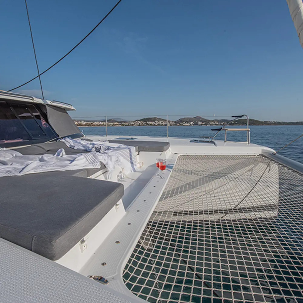 NOU NOU 1 - Skippered - Green Wave 19