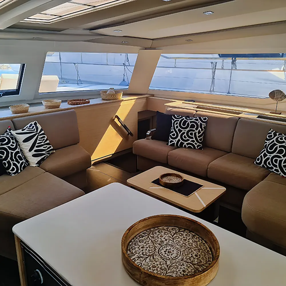 Breezer - Skippered 8