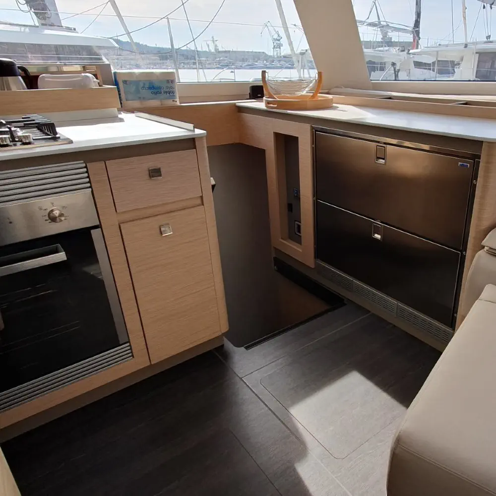 PRINCESS 25