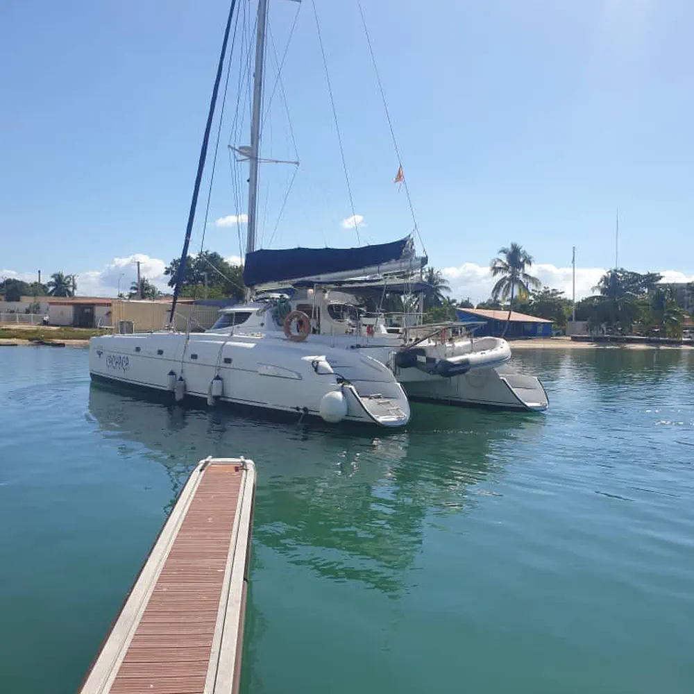Alboran Cachaça Cuba 13
