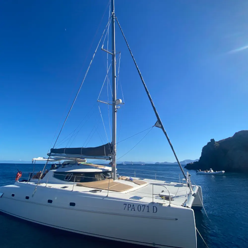 Main image of catamaran, Bahia 46 Hyera ( AC / WATER MAKER )