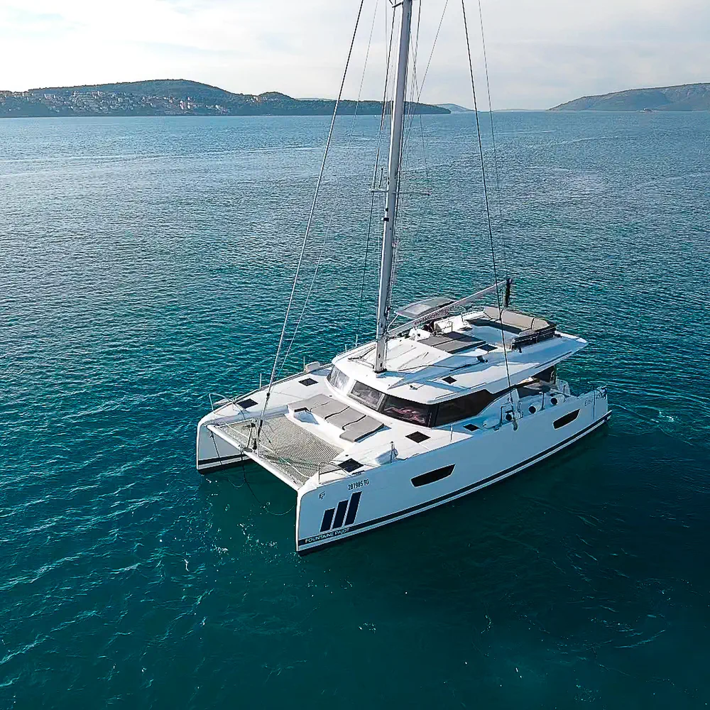 Marina 13