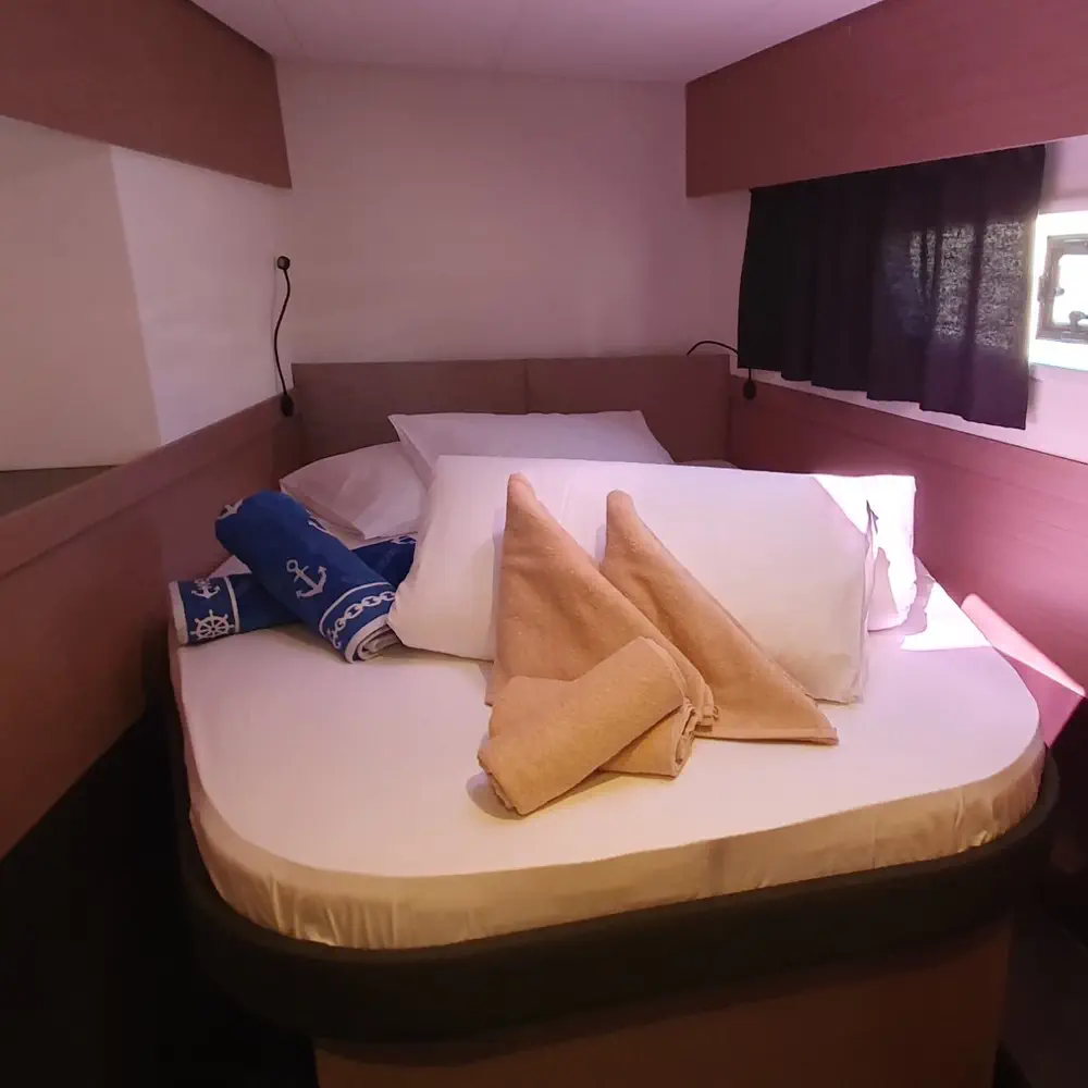 ADRIA BLUE 9