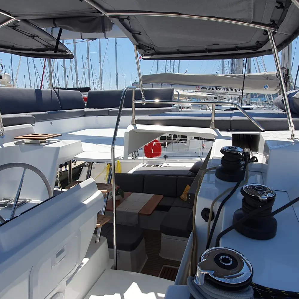 ADRIA BLUE 22