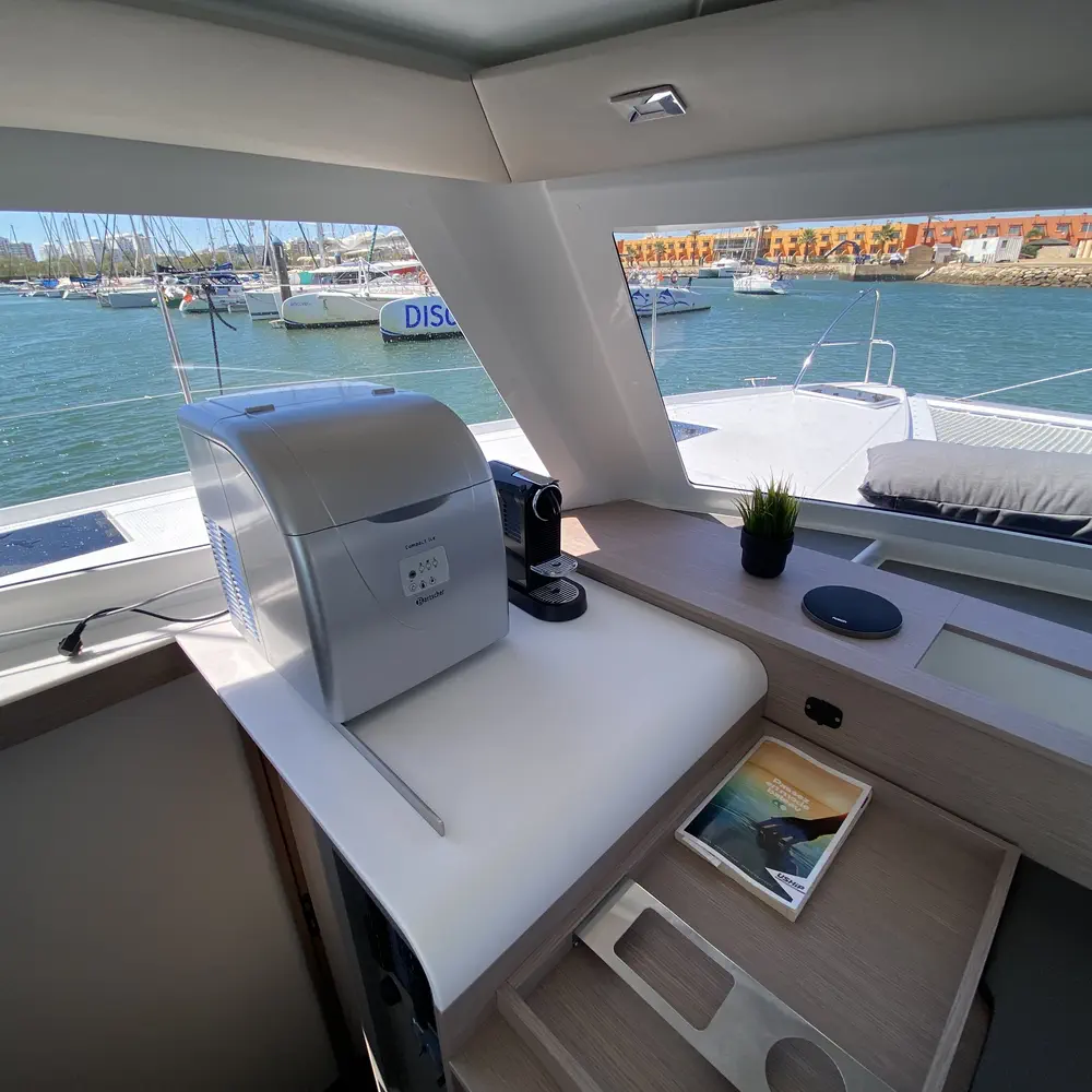 Foutaine Pajot ISLA 40 11