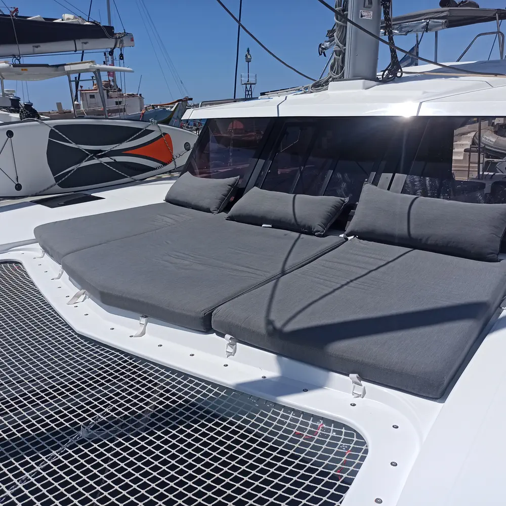 ALMIRIKI 28