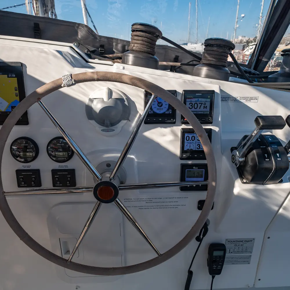 Artemis 37