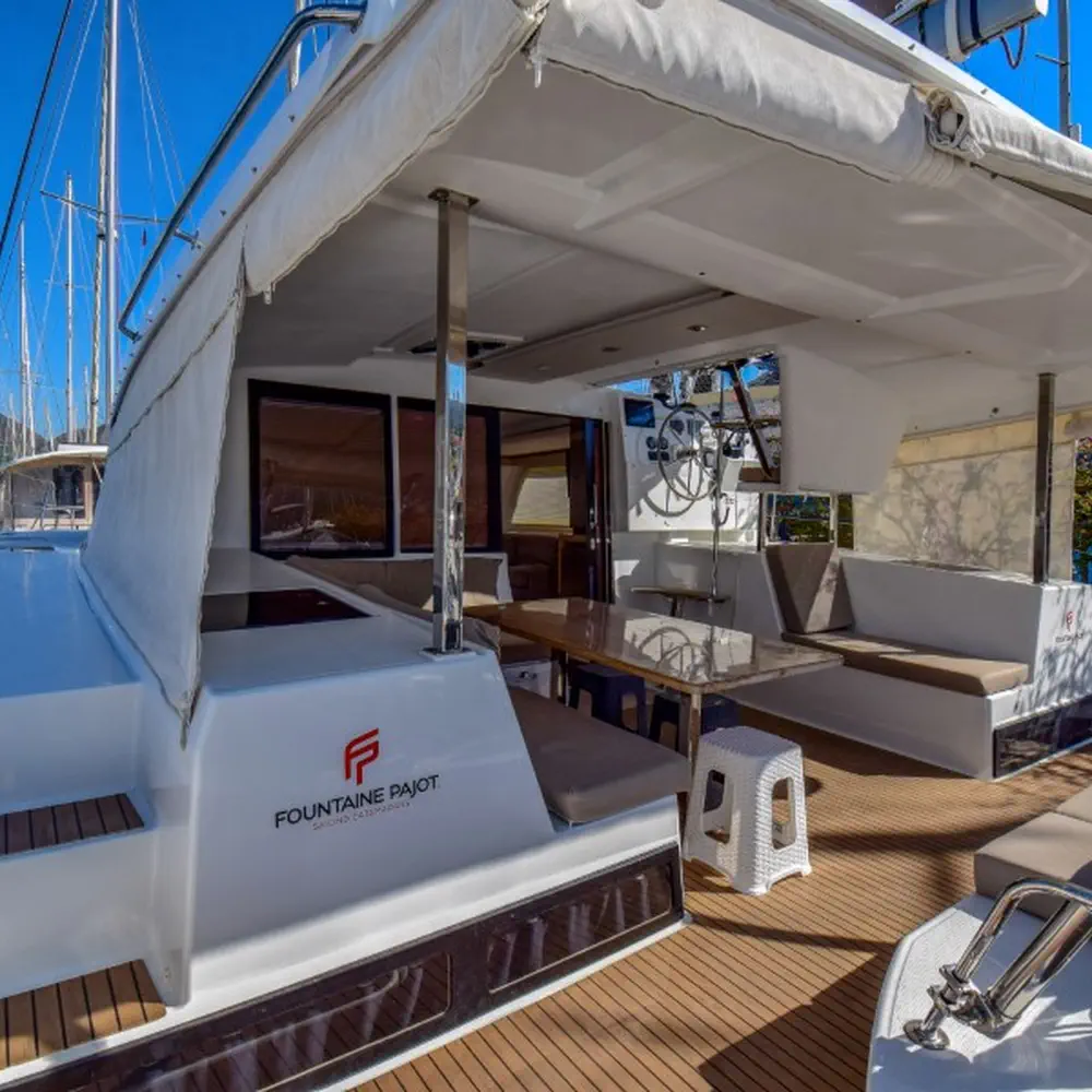 Amber 48