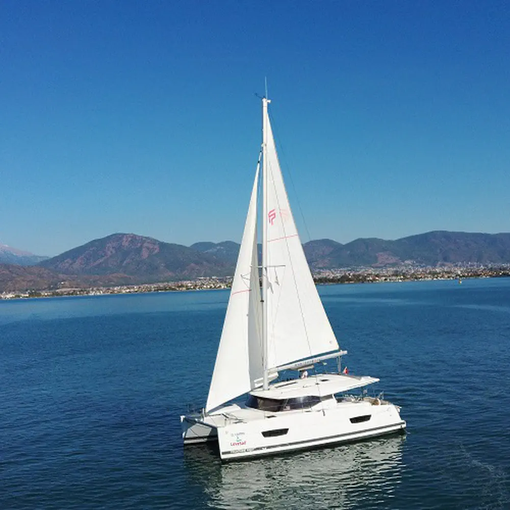 Main image of catamaran, Lucia 40 El Camino