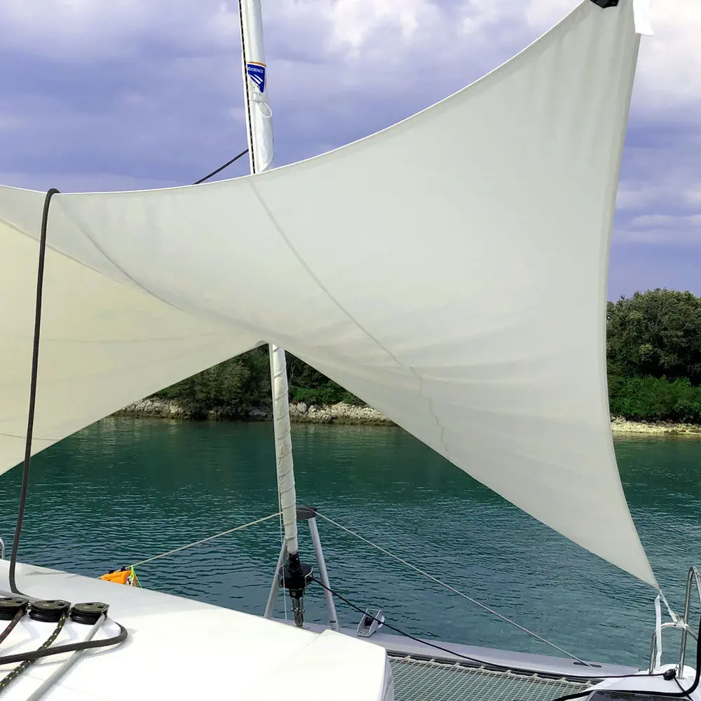 Luna Rossa II 3