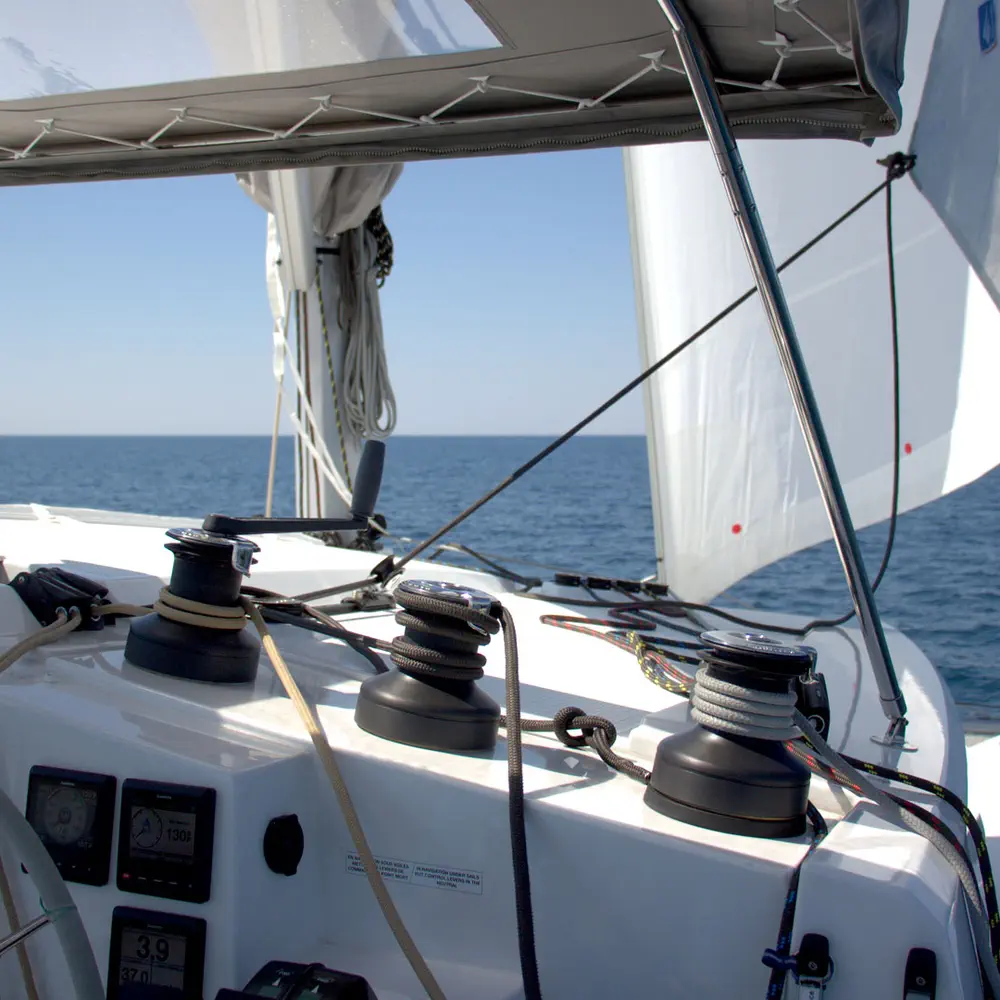 Luna Rossa II 10
