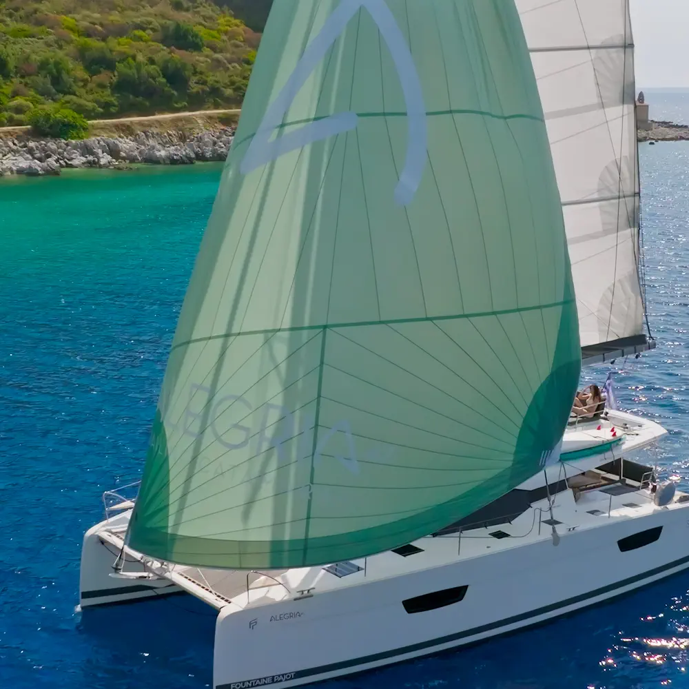Crewed   "Alegria" 19